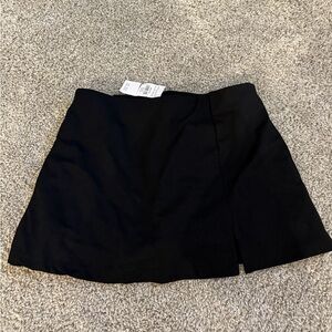 American Eagle Black Mini Skort